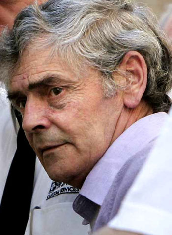 Peter Tobin, il serial killer durante un processo